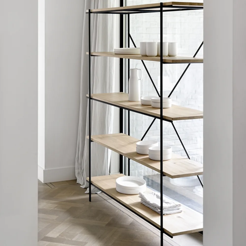 Rise hylla, Oak wax oil-Black metal 165 cm Ethnicraft