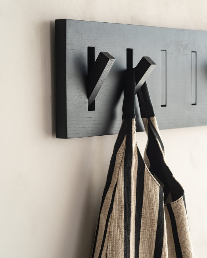 Utilitile wall hanger klädhängare, Lackad ek-black-large Ethnicraft