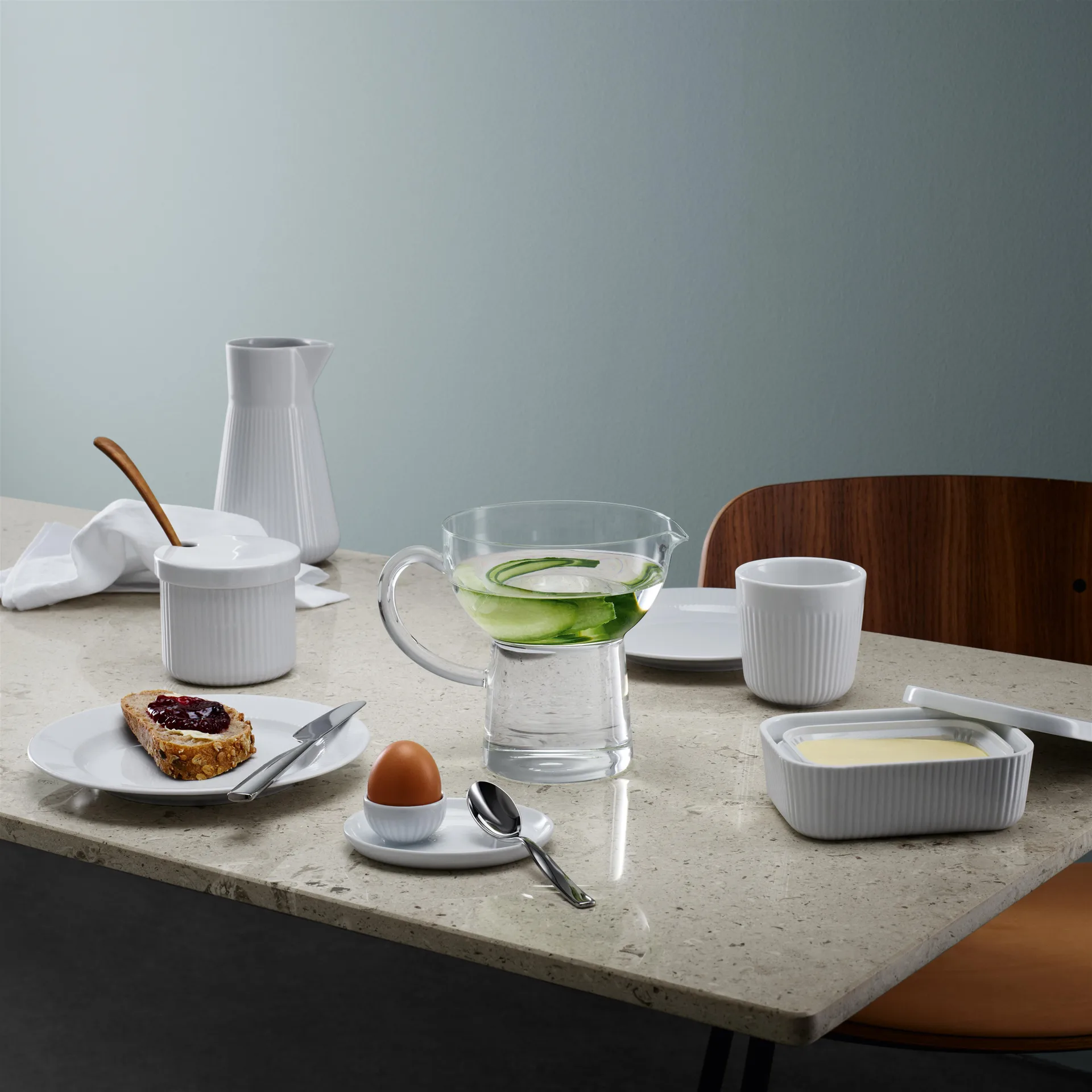 Eva Trio Legio Nova burk med lock, vit Eva Solo