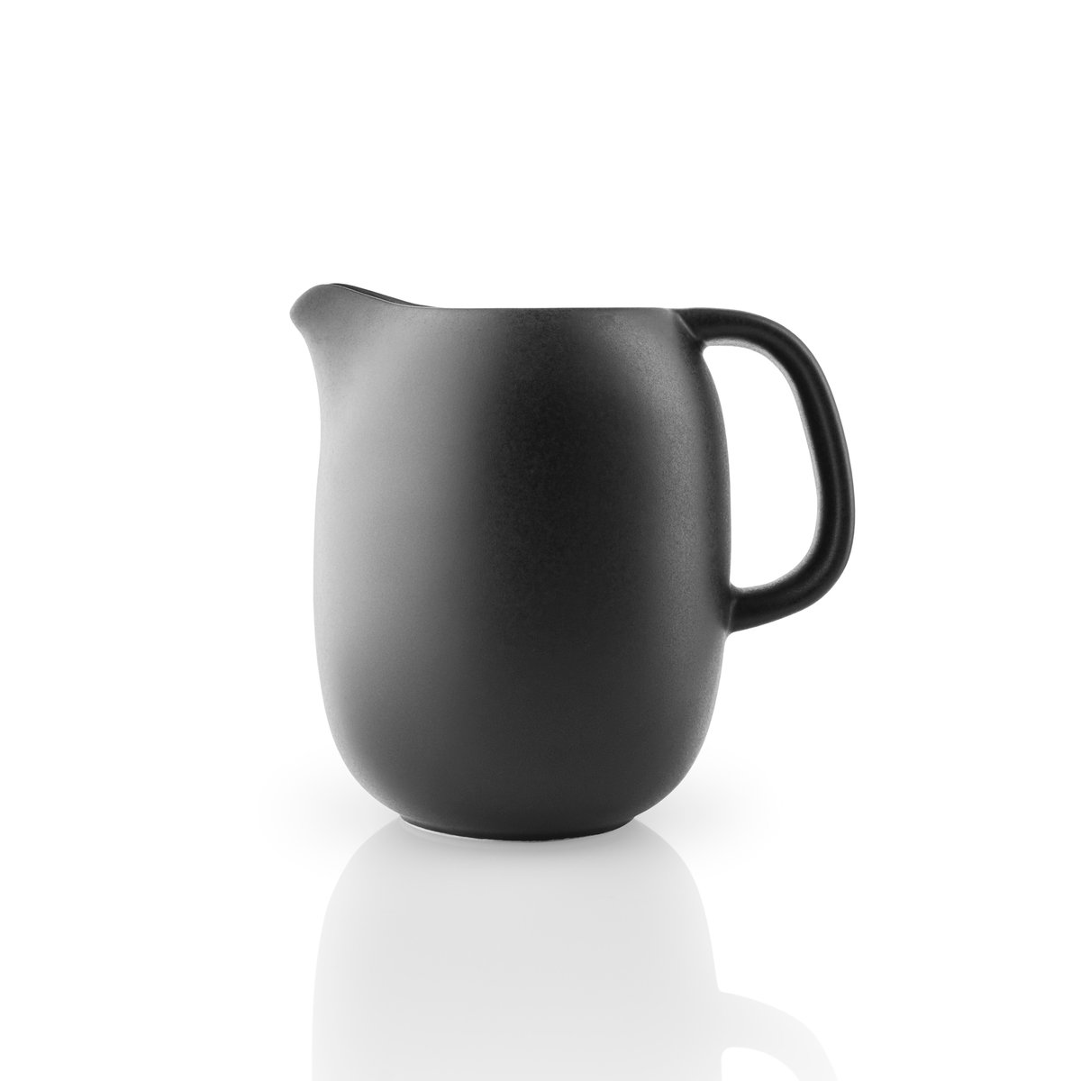 Eva Solo Nordic Kitchen kanna 0,5 l | Skandinavisk Design | Vattenkaraffer & Kannor | Svart