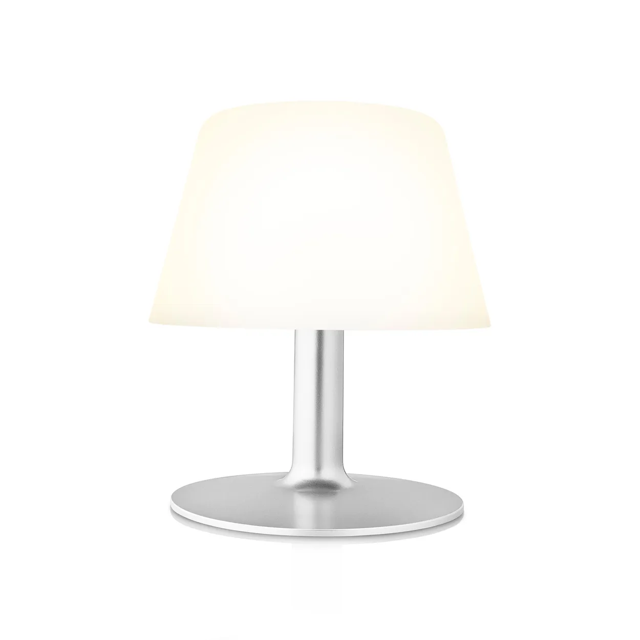 Eva Solo SunLight Lounge solcellslampa 24,5 cm | Skandinavisk Design | Solcellslampor | Vit