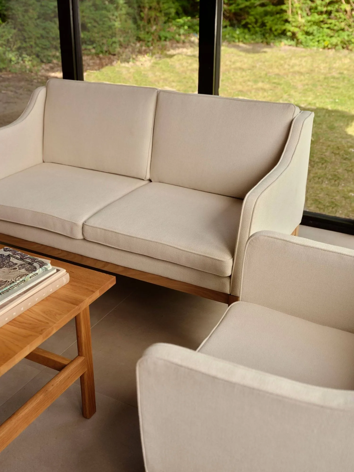 L46 MK155 easy chair karmstol, Lackerad ek-läder cognac FDB Møbler