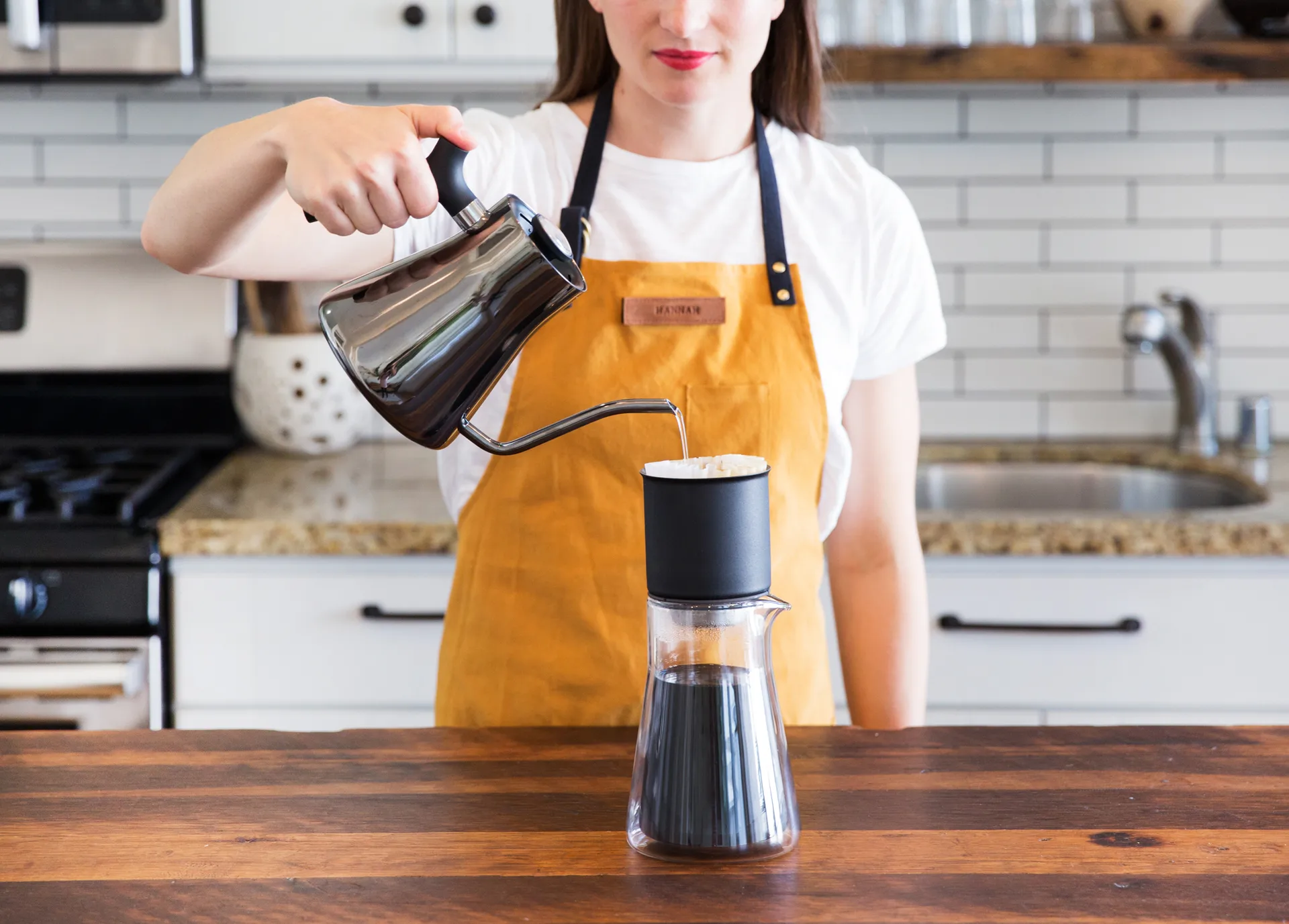 Stagg XF pour-over dripper, Matte black Fellow