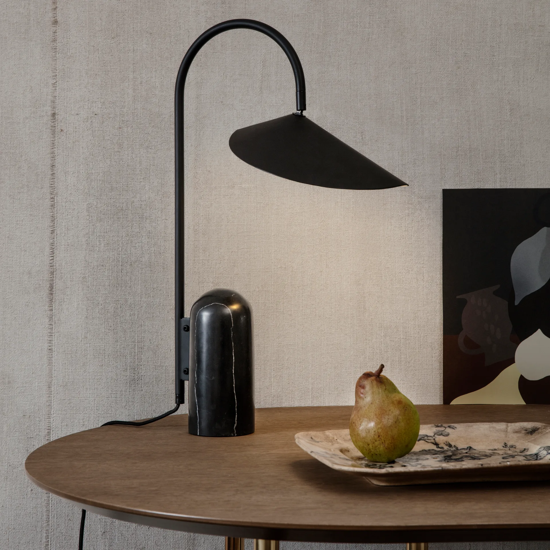 Arum bordslampa, Svart Ferm Living