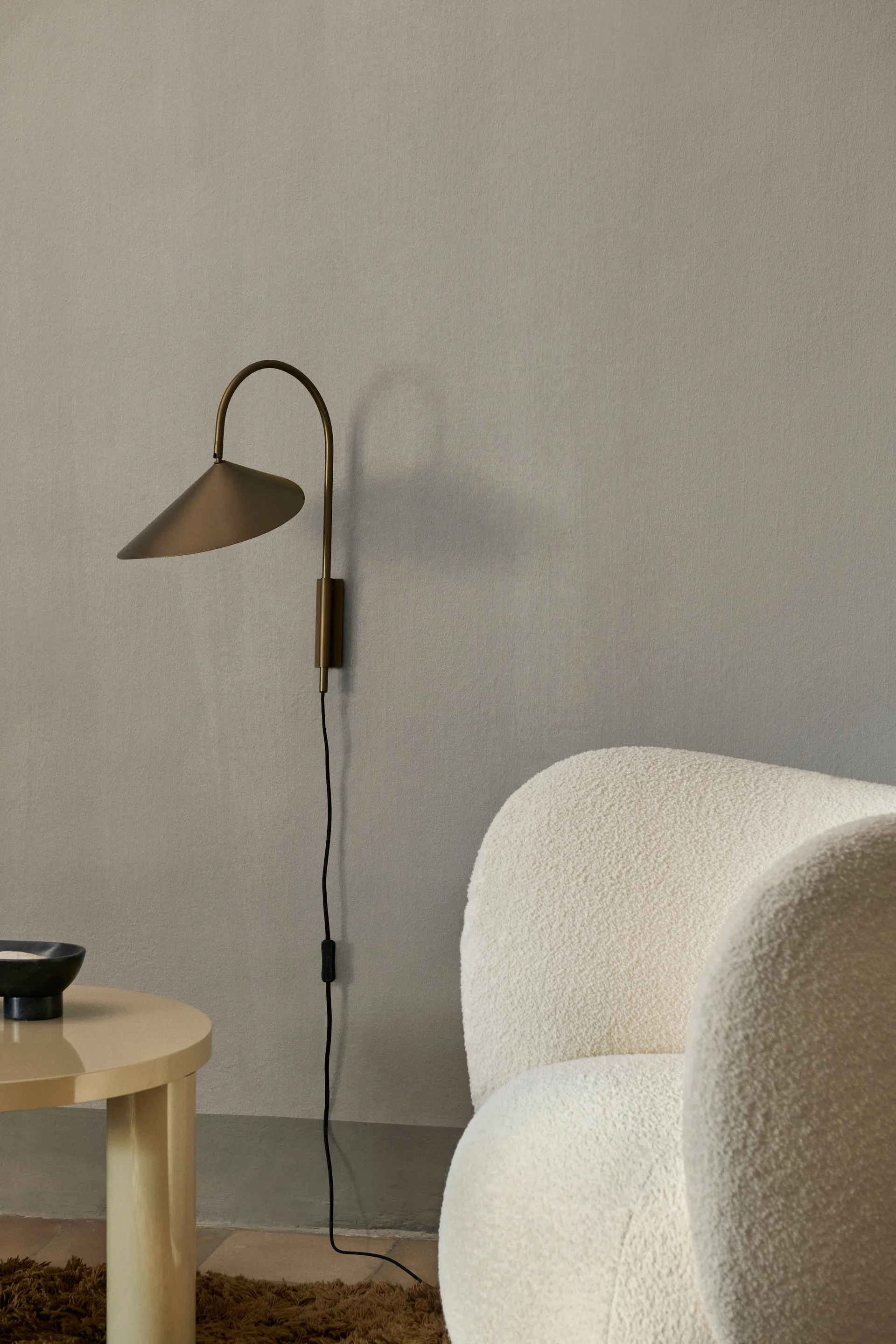 Arum swivel vägglampa, Bronze Ferm Living