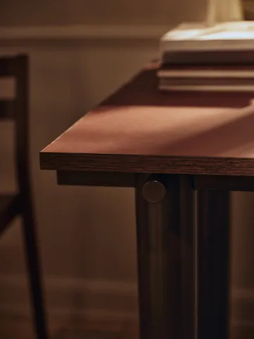 Atura matbord - Dark chocolate-burgundy, 90x160 cm - Ferm Living