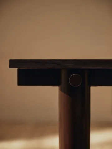 Atura matbord - Dark chocolate-mörkbetsad ek, 90x200 cm - Ferm Living