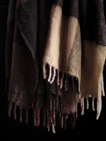 Blur mohair pläd - Butter-pale rose, 130x170 cm - Ferm Living