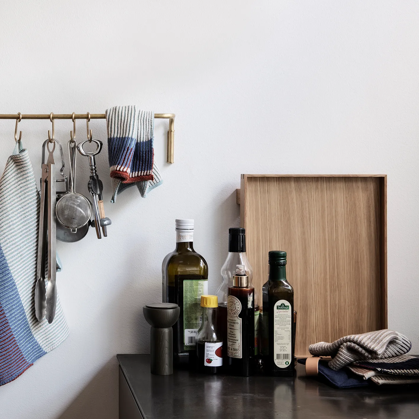 Bon träbricka large, Ek Ferm Living