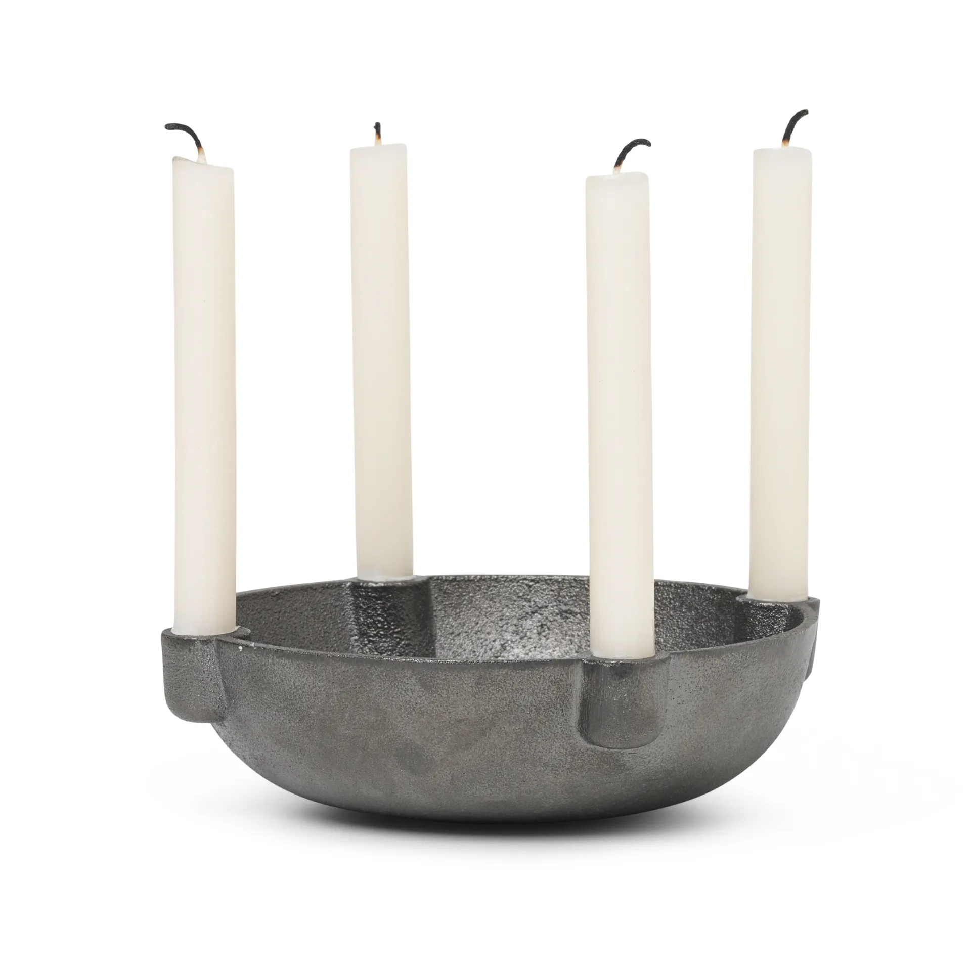 Bowl adventsljusstake mässing, Black brass Ferm Living