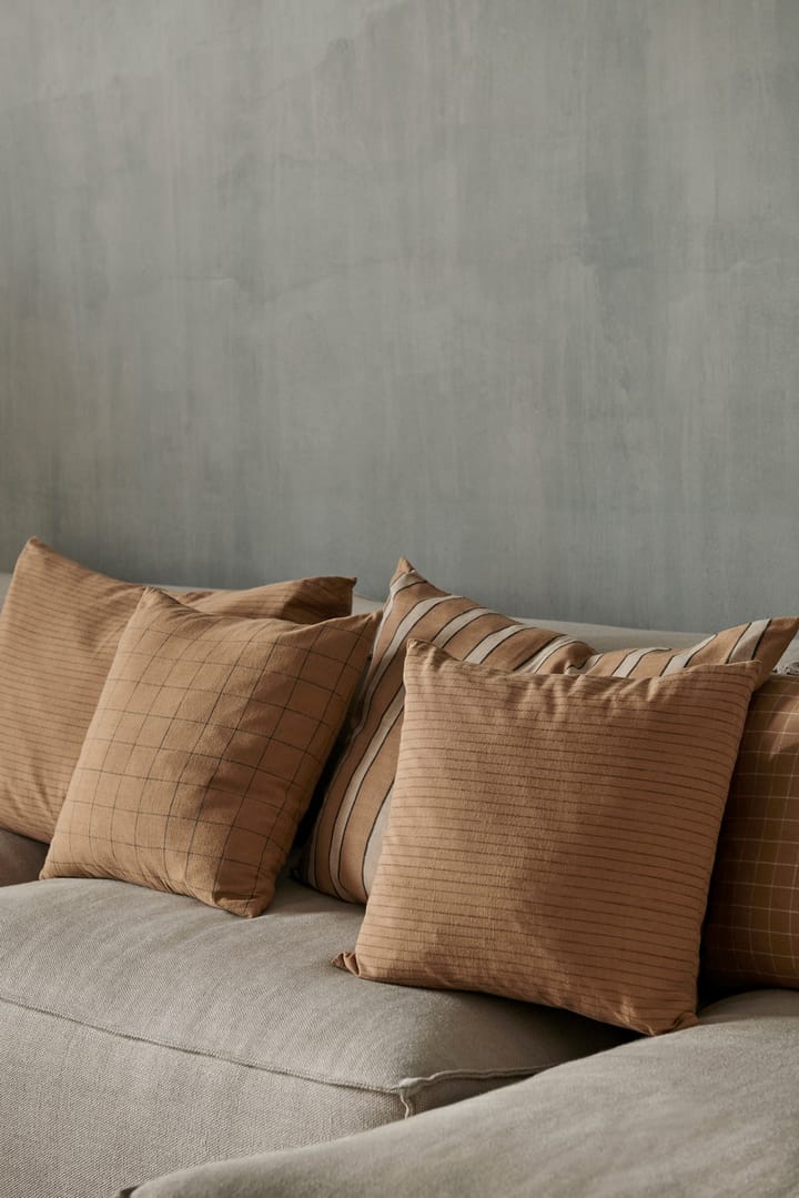 Brown kudde 50x50 cm, Lines Ferm Living