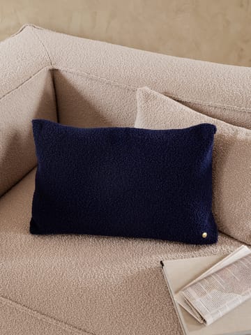 Clean kudde bouclé 40x60 cm - Deep Blue - ferm LIVING