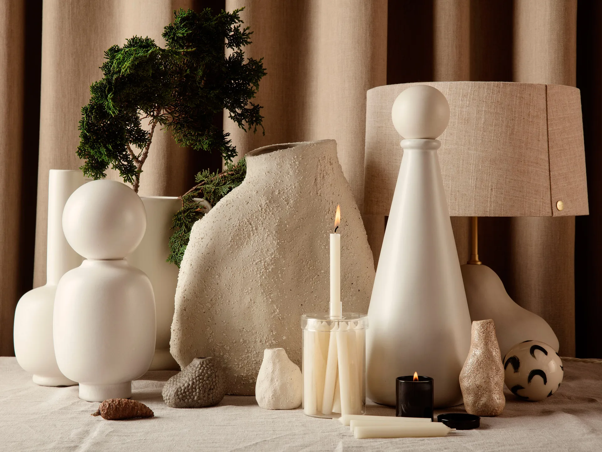 Countdown to Christmas glasburk med 24 ljus, Off white Ferm Living