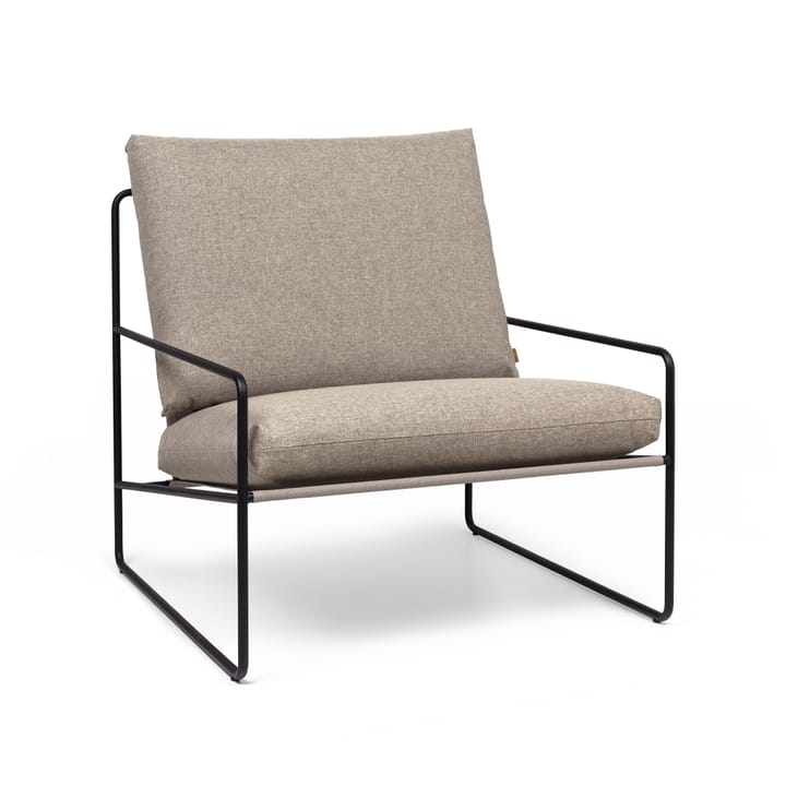 Desert fåtölj - tyg dark sand, svart stativ - Ferm LIVING