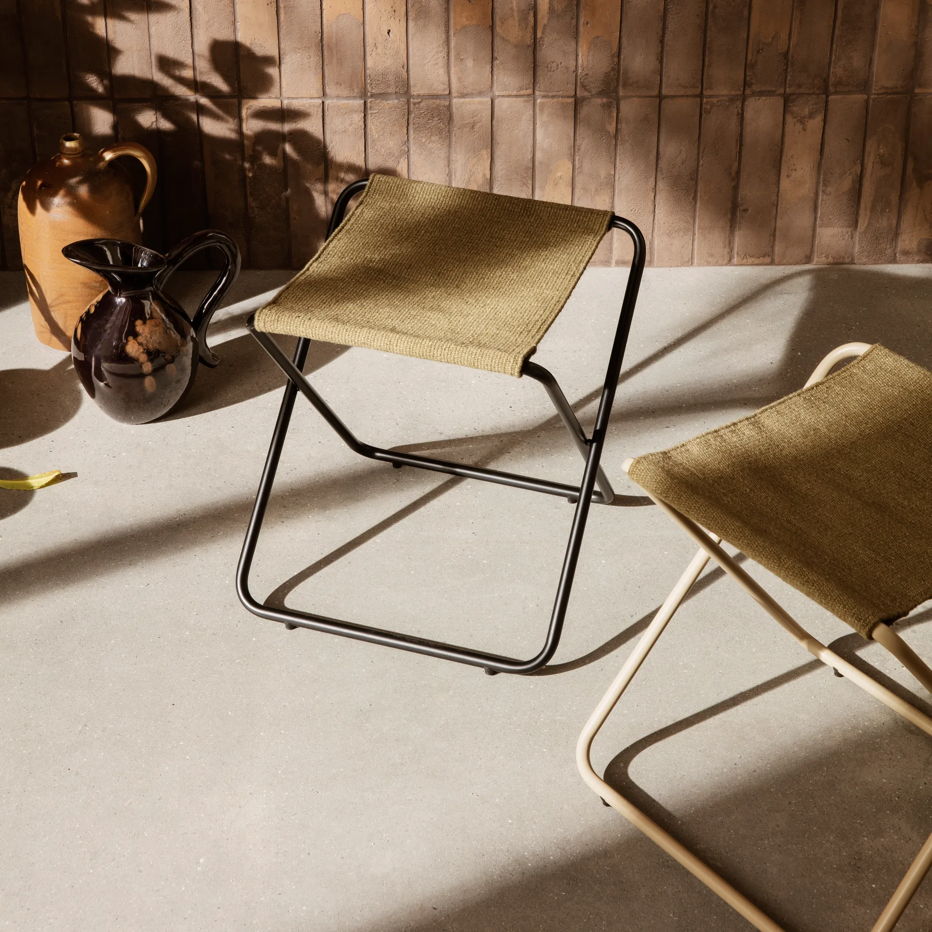 Desert pall, Black-olive Ferm Living