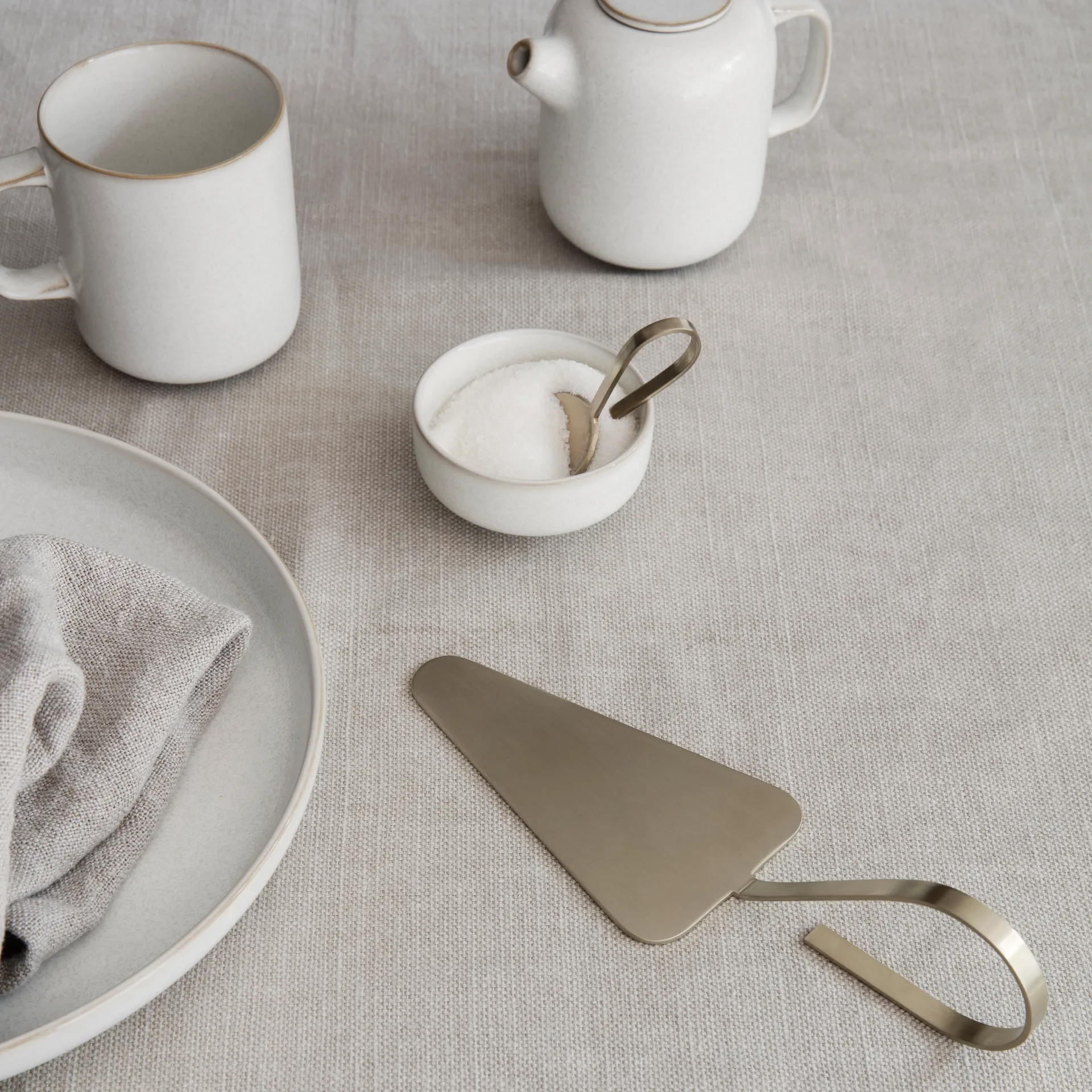 Fein tårtspade, Mässing Ferm Living