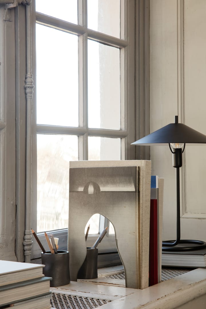 Filo bordslampa, Black-black Ferm Living