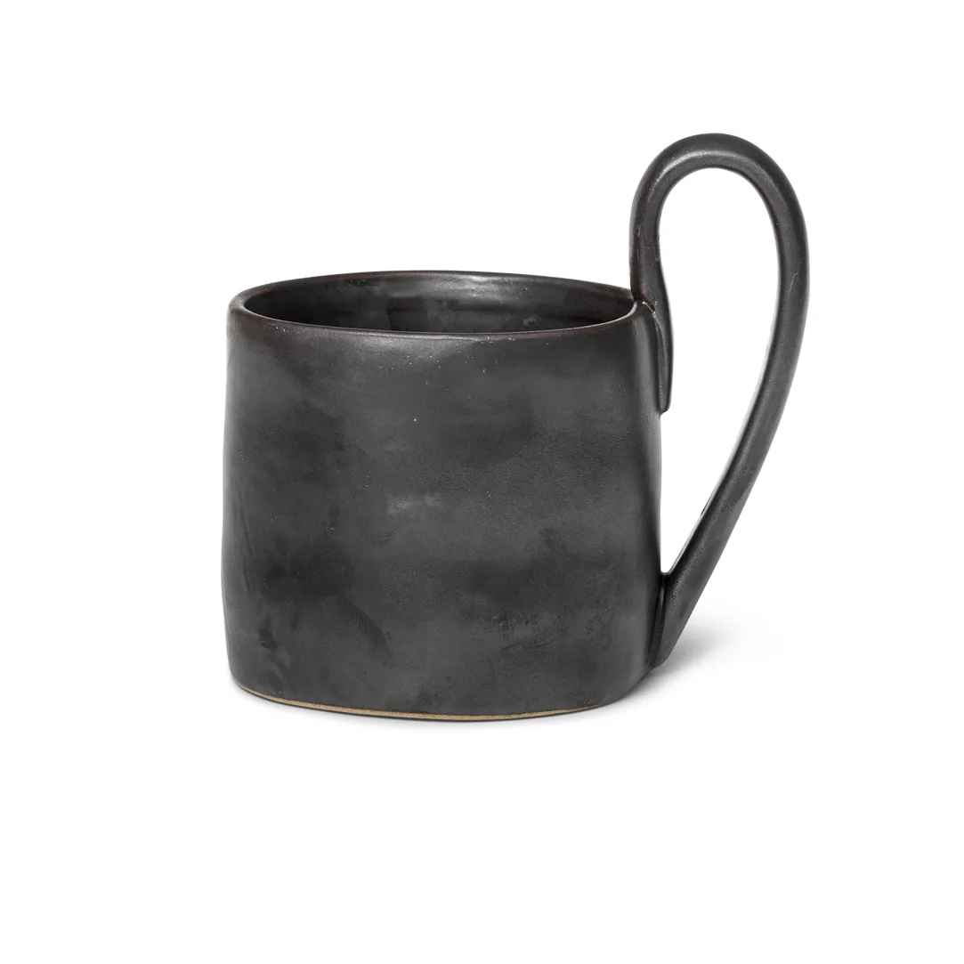 ferm LIVING Flow mugg 36 cl Svart