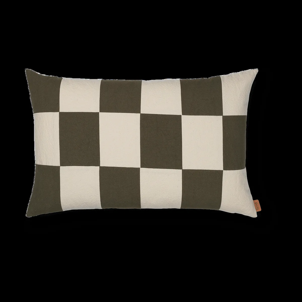 ferm LIVING Fold patchwork kuddfodral 40x60 cm Dark Olive -undyed