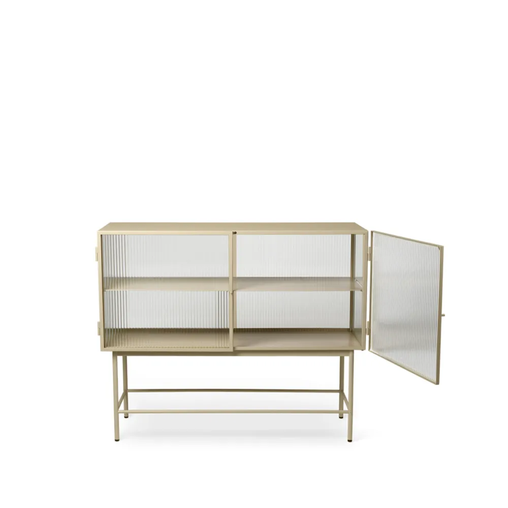 ferm LIVING Haze sideboard cashmere, vågigt glas