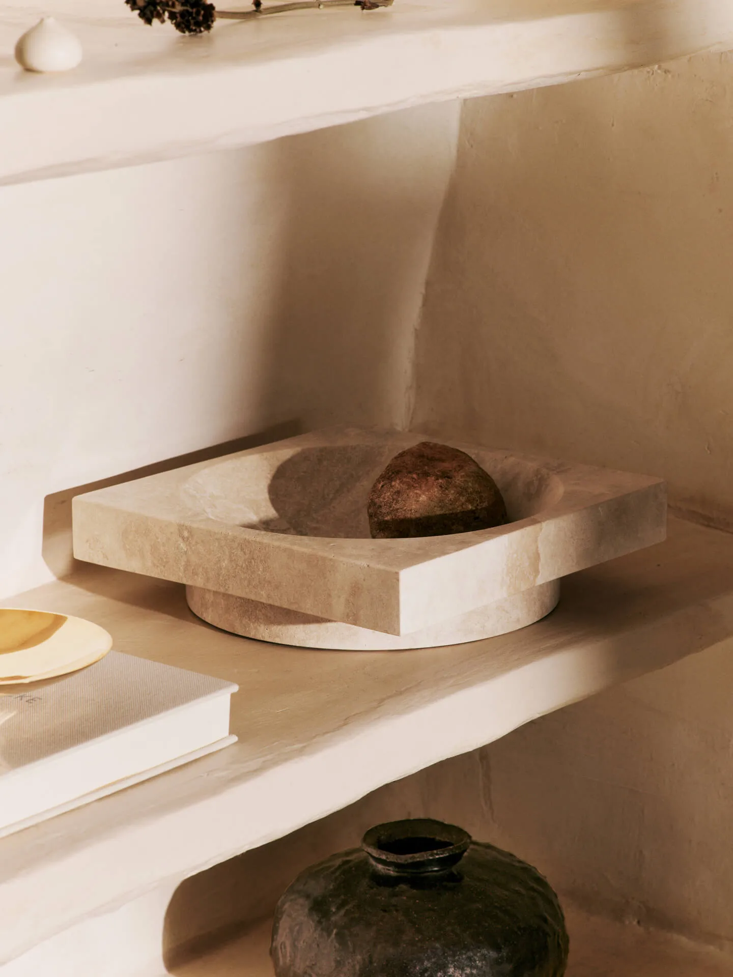 Hew dekorationsskål låg, Travertine Ferm Living