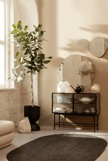 Hourglass kruka medium Ø40 cm - Svart-mörkgrå - Ferm Living