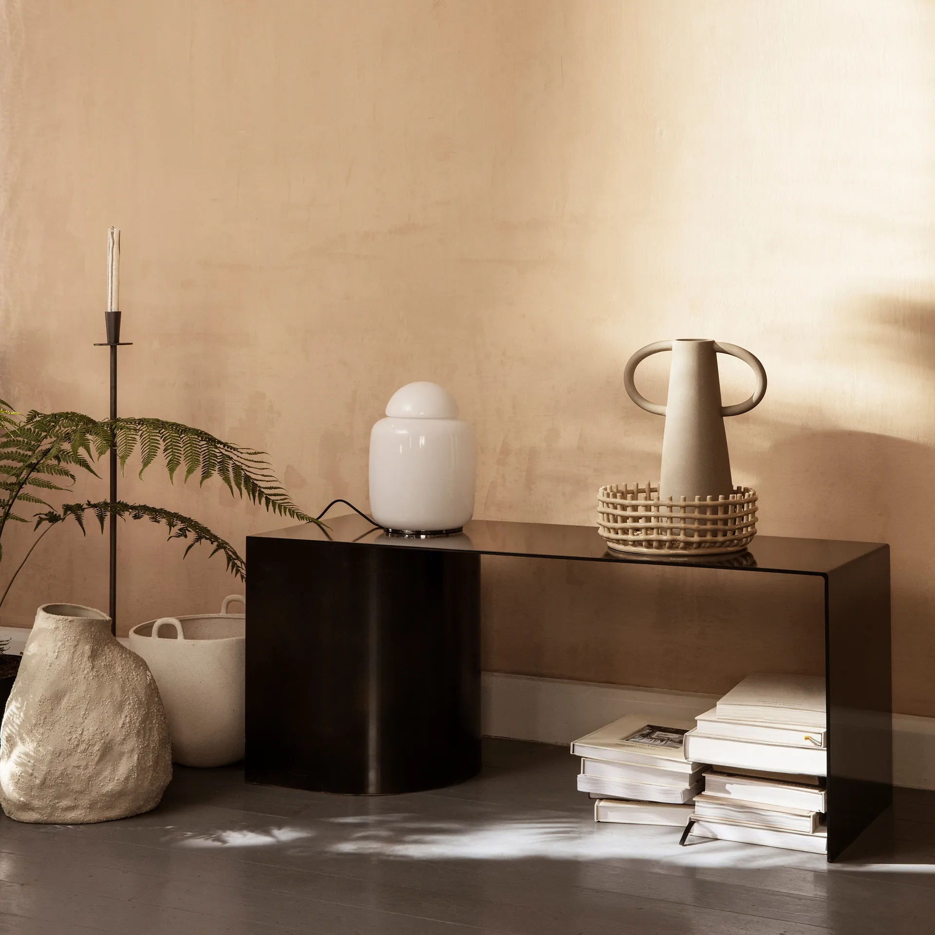 Hoy ljusstake tall 86 cm, Svart Ferm Living
