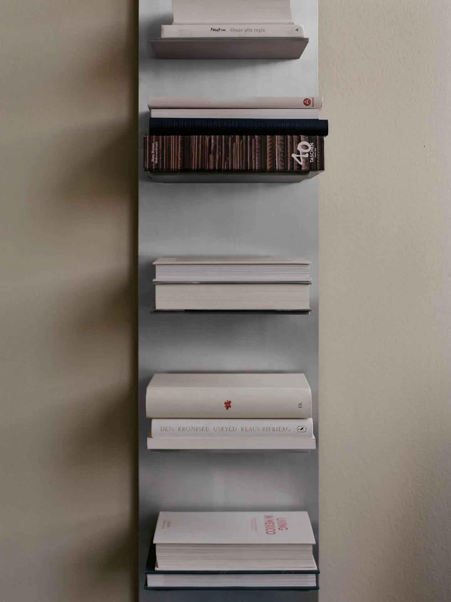 Lager vägghylla tall, Aluminium Ferm Living