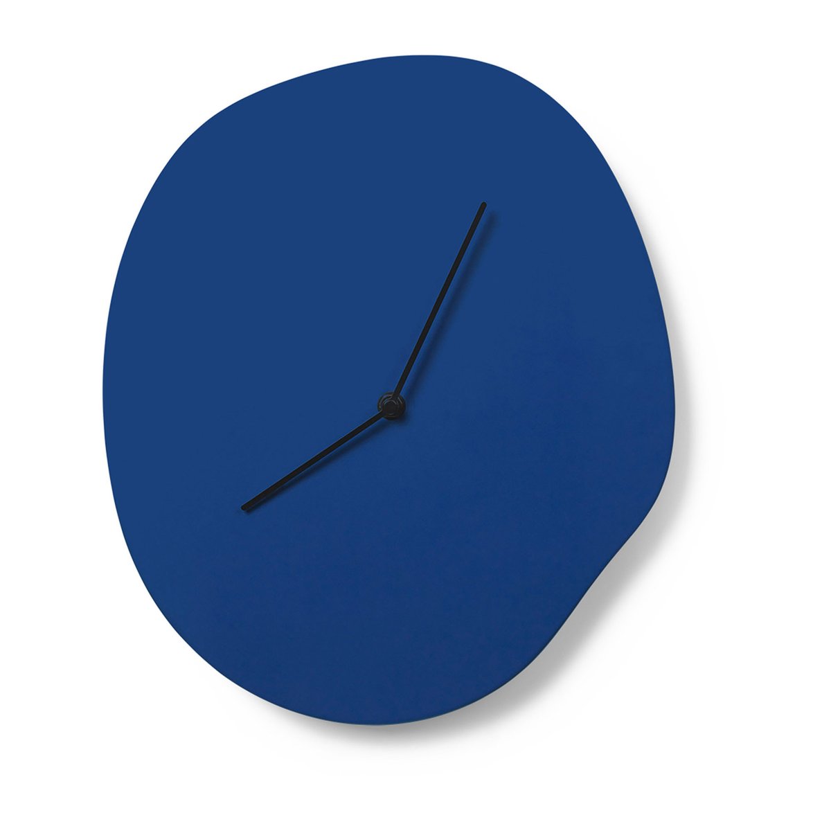 Ferm Living Melt väggklocka 28x33 cm Blue | Skandinavisk Design | Väggklockor | Blå