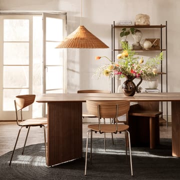 Mingle matbord - walnut veneer, 160cm, vinklade ben valnötsfanér - ferm LIVING