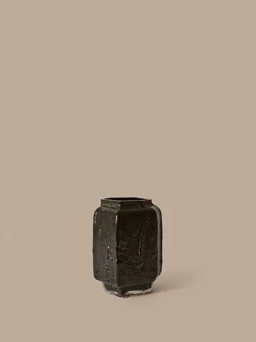 Mokuri vas - Black, 25 cm - Ferm Living