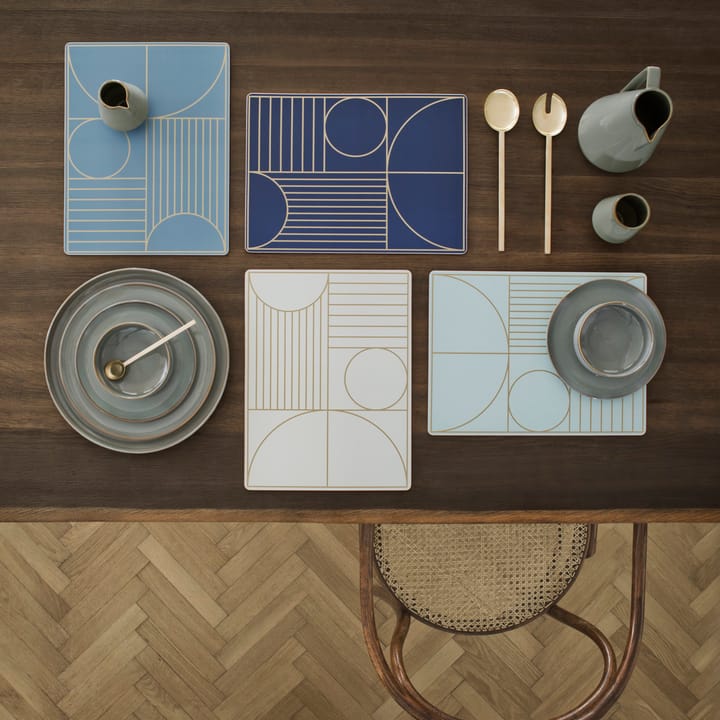 Outline bordstablett - mörkblå - Ferm Living