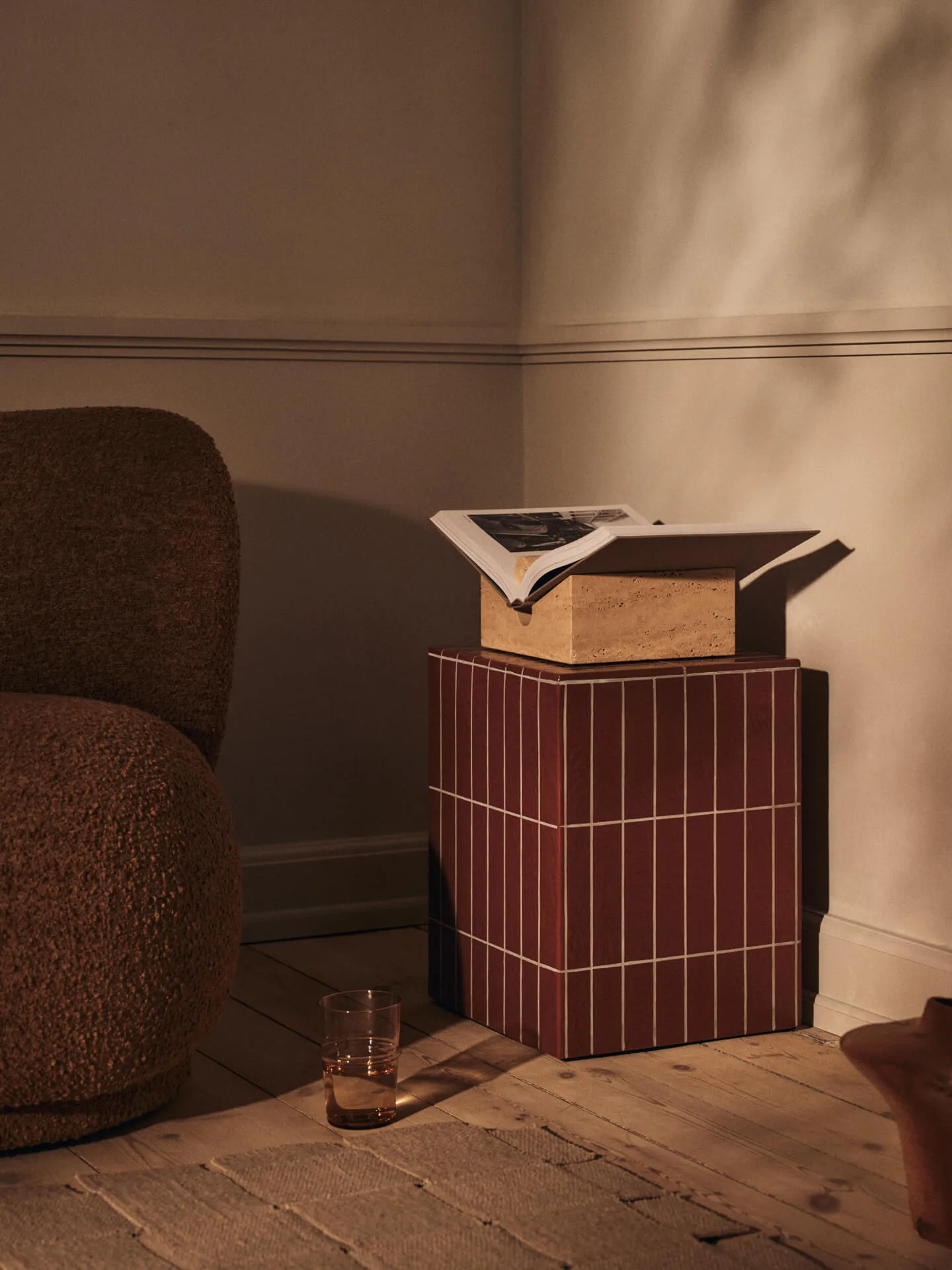 Pillar sidobord, Brown, 32x32x42 cm Ferm Living