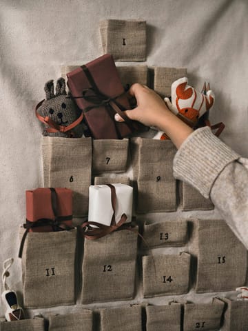 Pine julkalender - Mini, 50x69 cm - Ferm Living
