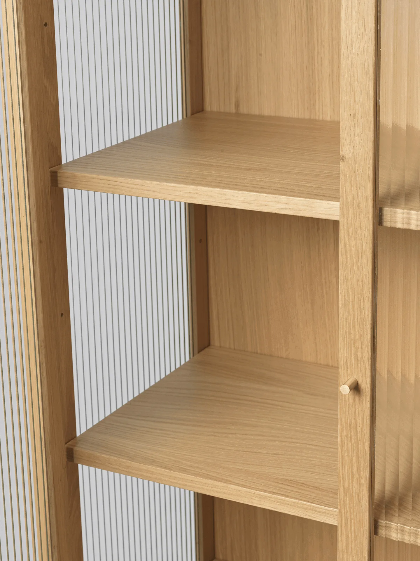 Reed vitrinskåp 70x155 cm, Natural oak Ferm Living