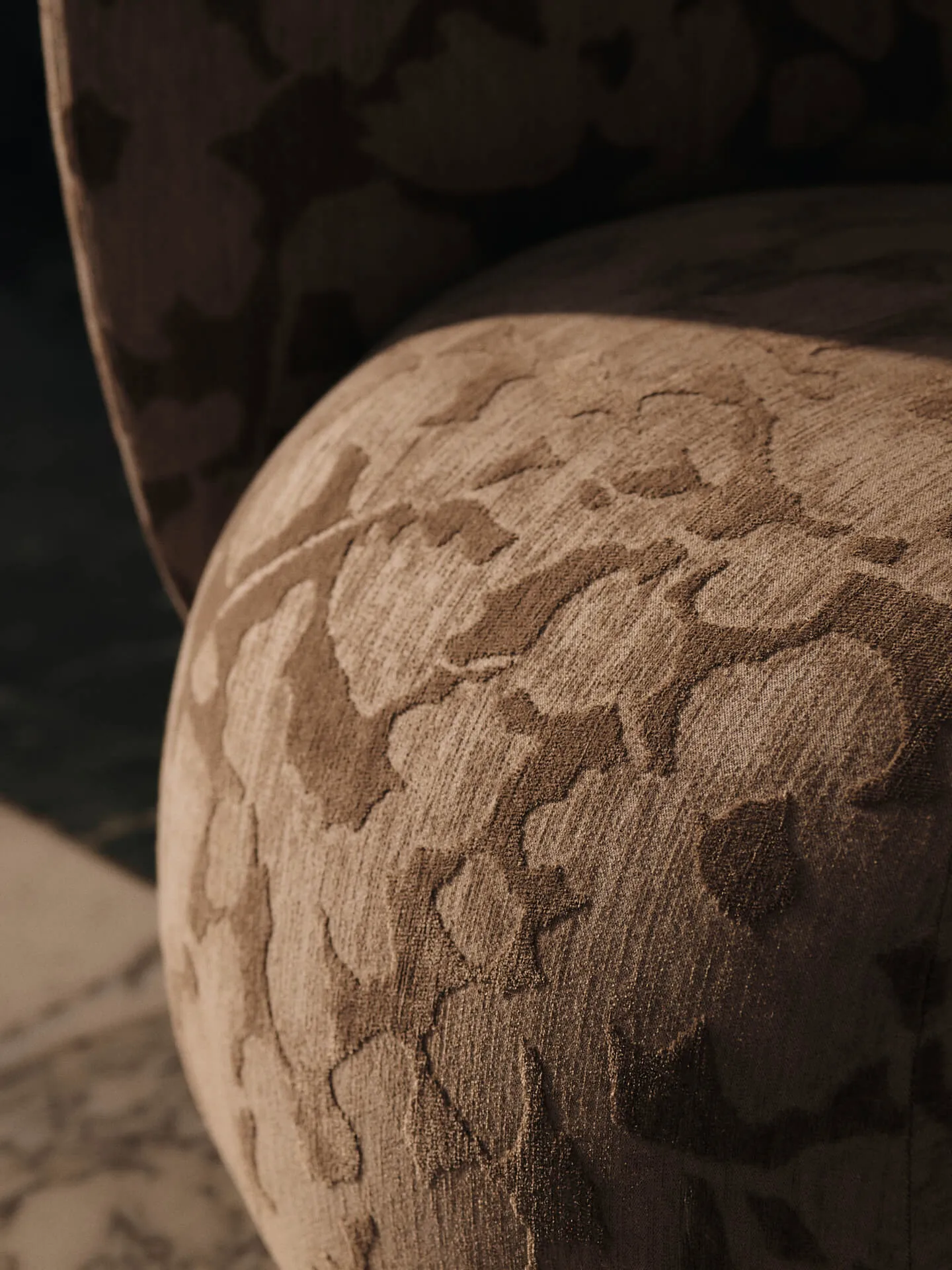 Rico lounge chair fåtölj, Cilla-Taupe Ferm Living