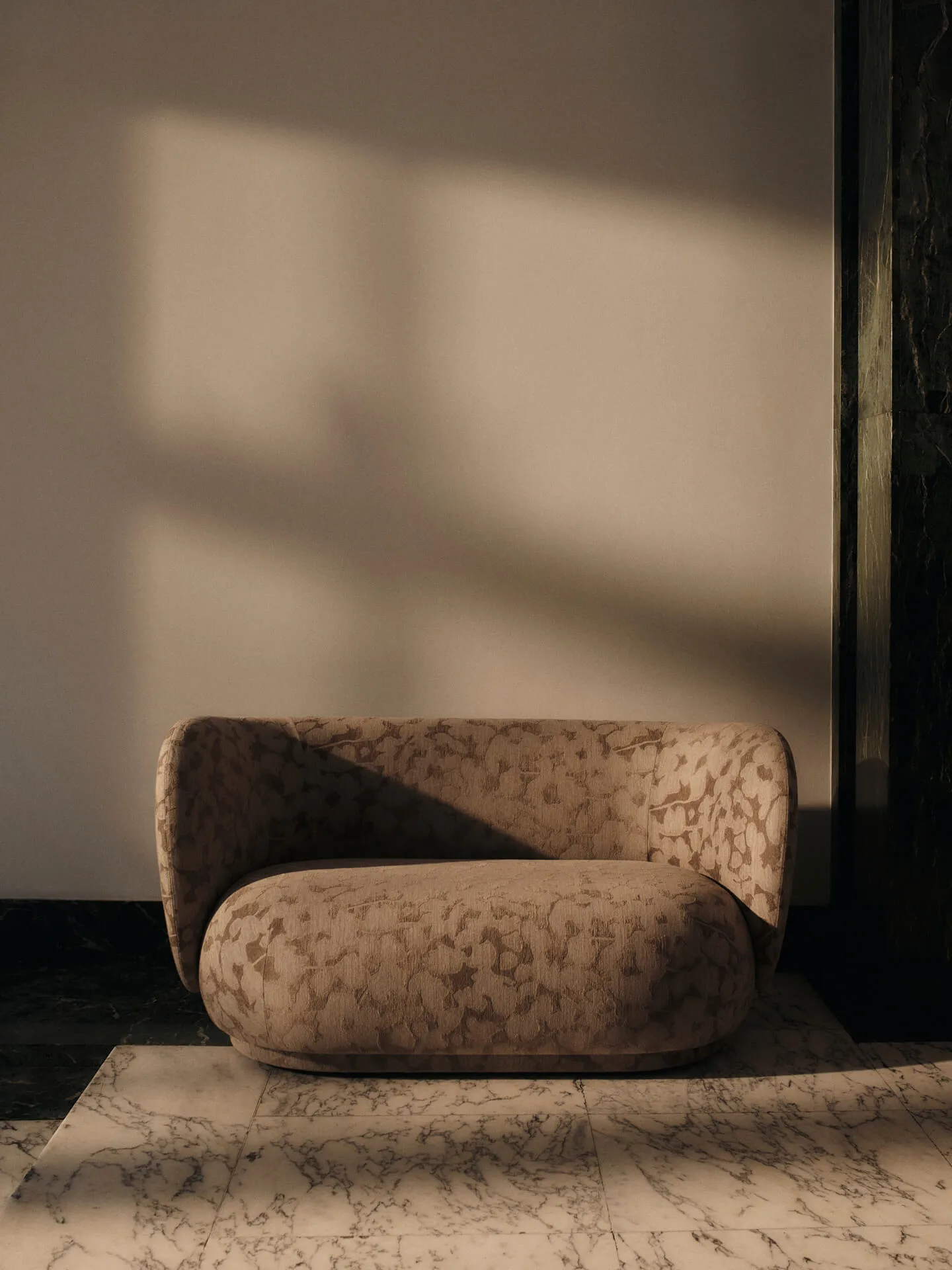 Rico soffa 2-sits, Cilla-Taupe Ferm Living