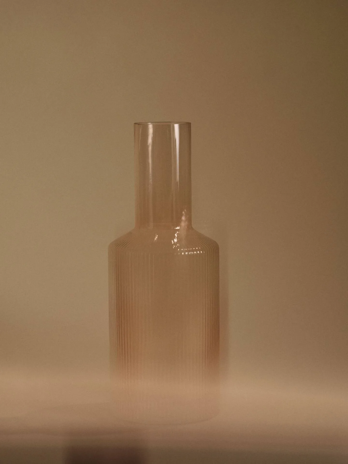 Ripple karaff, Blush Ferm Living