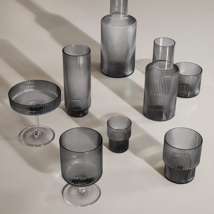 Ripple long drink glas 4-pack - Smoked grey - Ferm Living