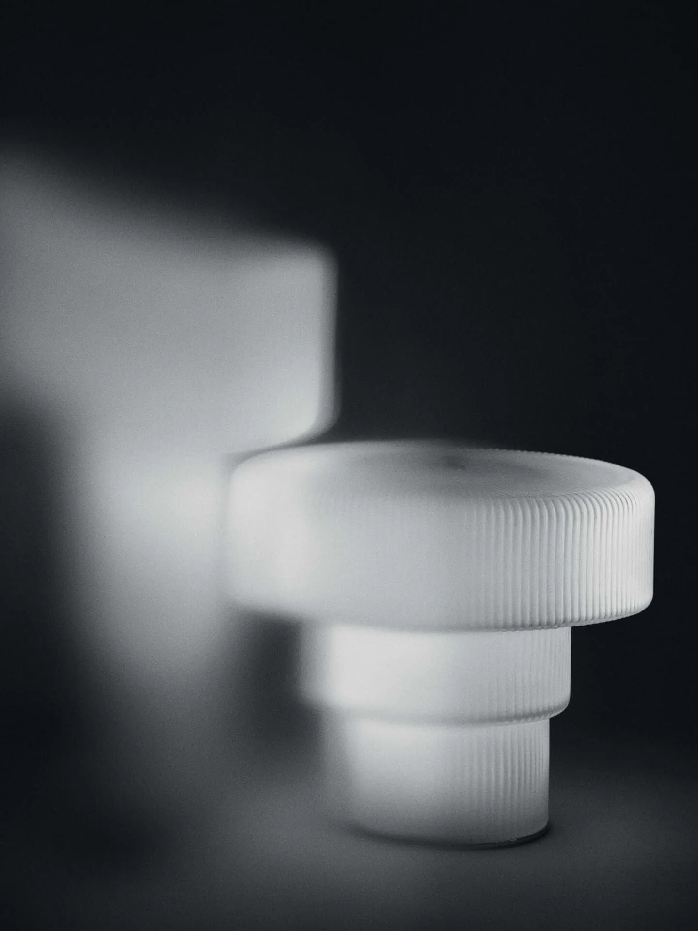 Ripple portabel bordslampa, White, 16,5 cm Ferm Living