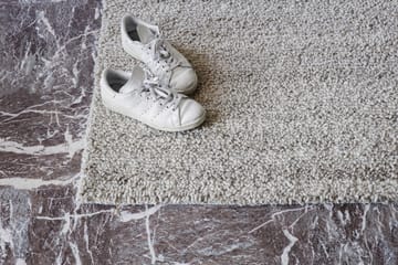Shade Loop matta S 140x200 cm - Beige - Ferm Living