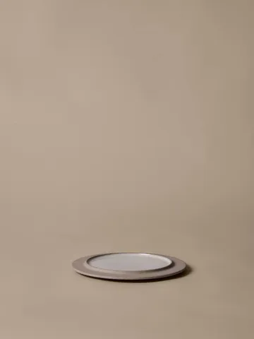 Sonae tallrik 2-pack - Grey-white, Ø22 cm - Ferm Living