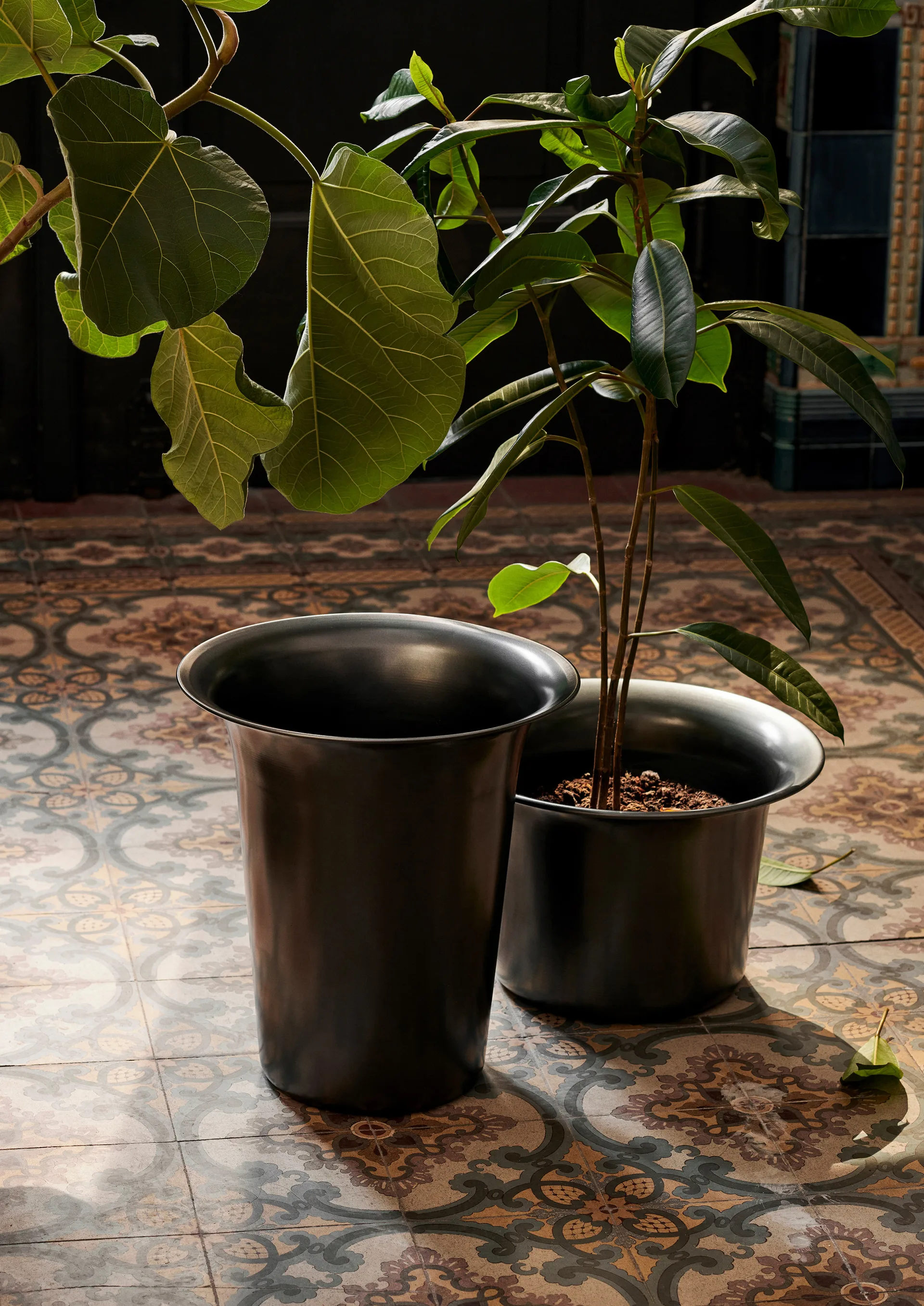 Spun alu korg låg Ø37, Blackened Aluminium Ferm Living