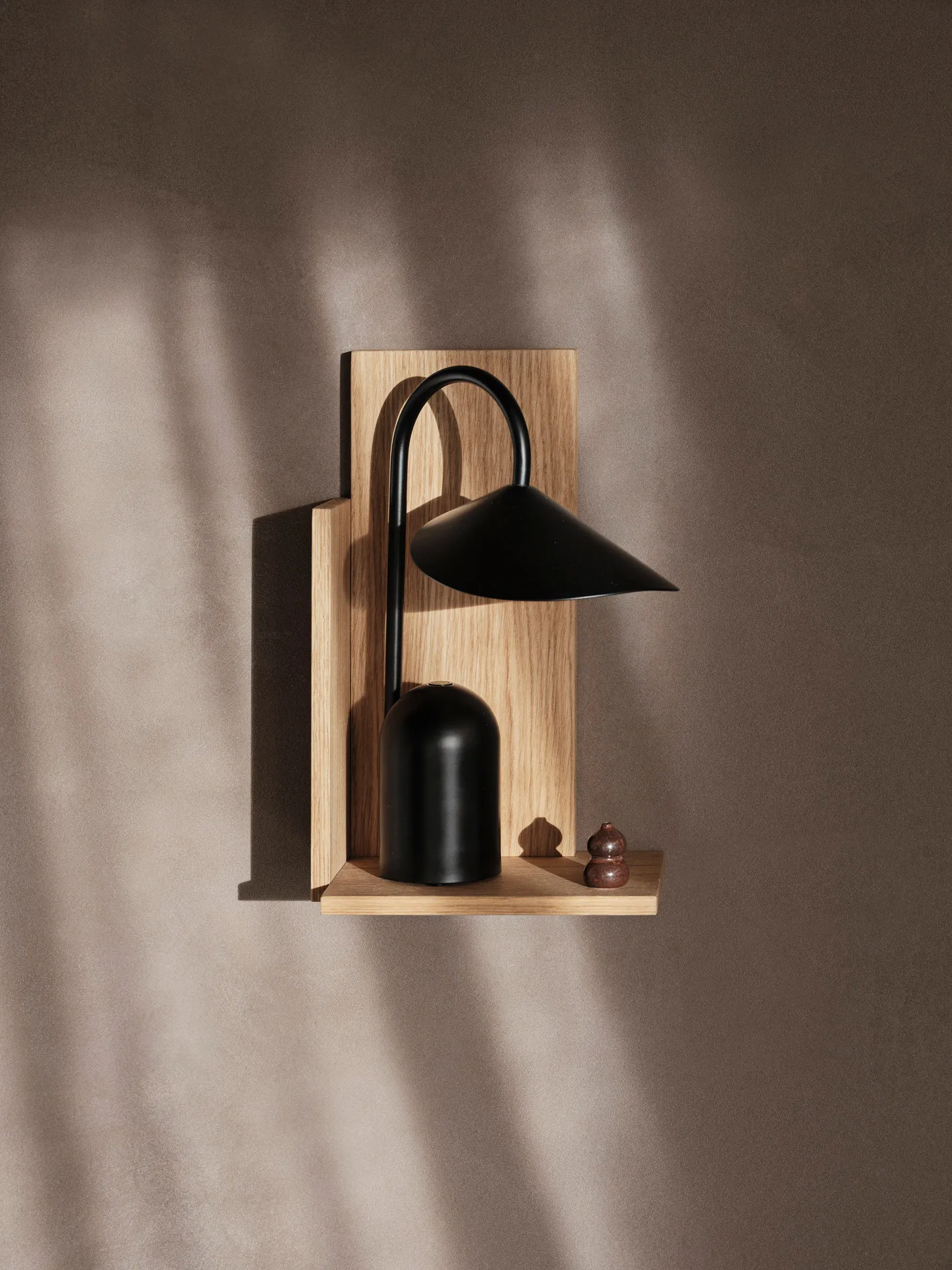Stagger hylla tall, Oiled Oak Ferm Living