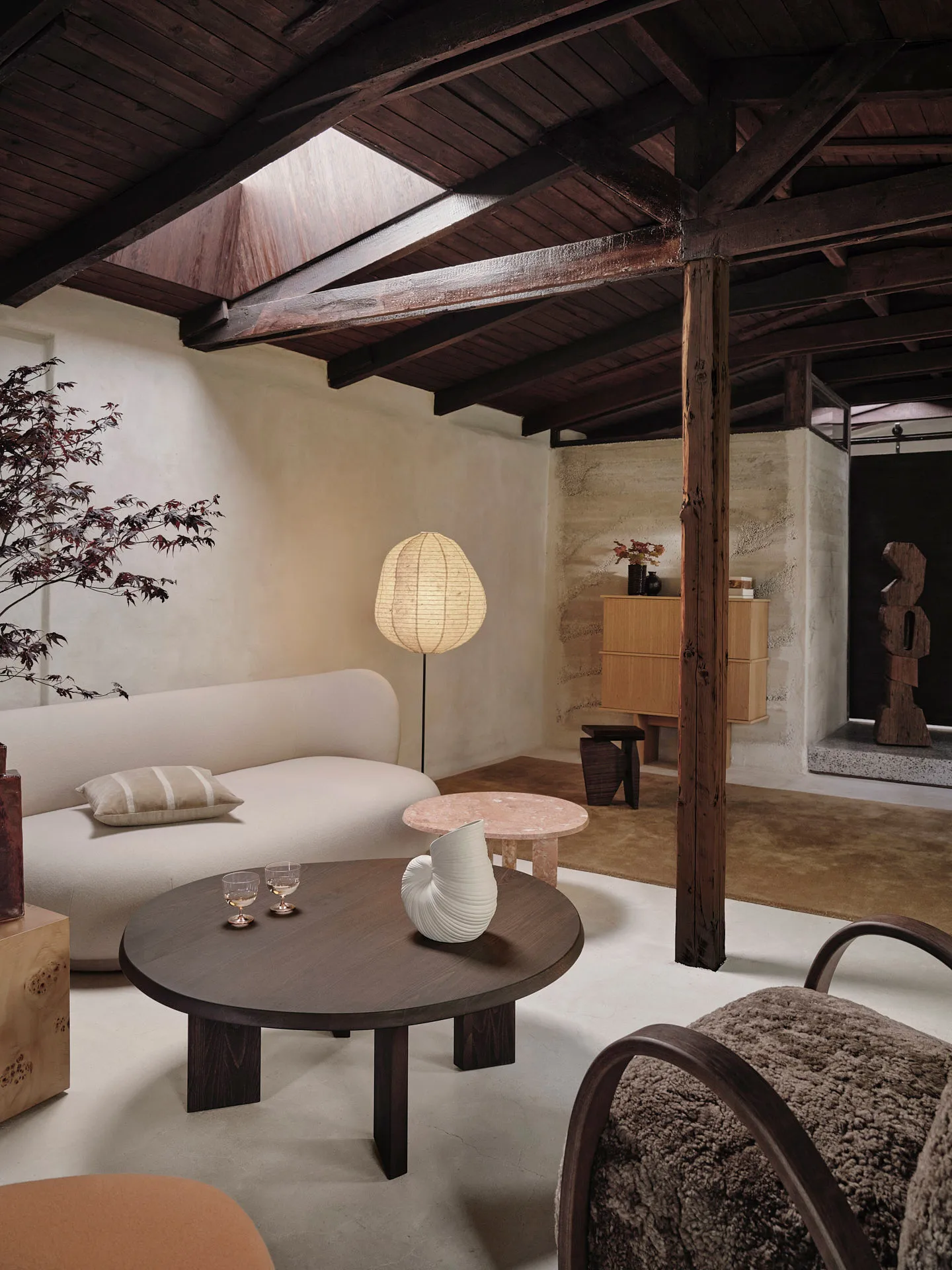 Tarn soffbord 107,6x108,1 cm, Dark stained beech Ferm Living