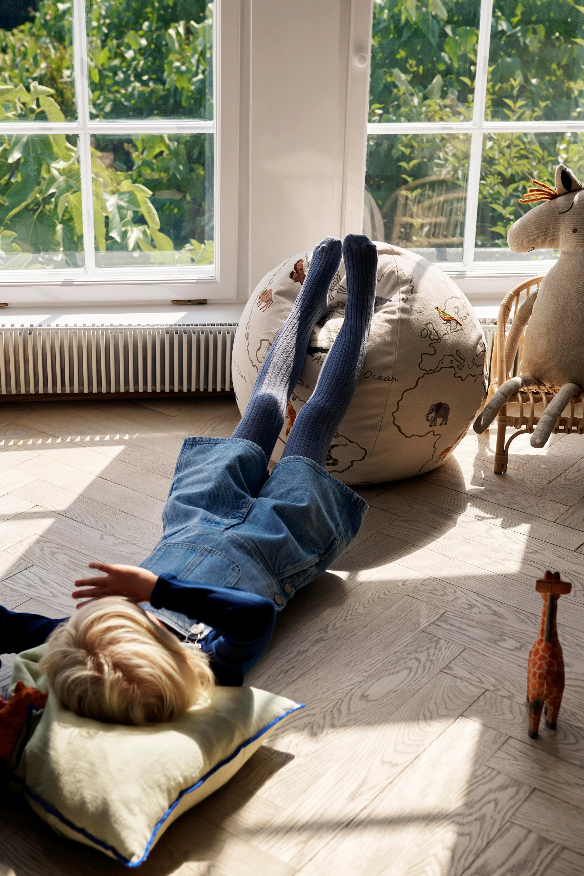 The world sittpuff, Offwhite Ferm Living