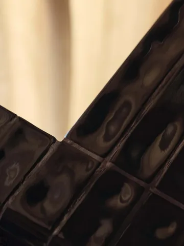 Tiling spegel - Dark chocolate, 59x85 cm - Ferm Living
