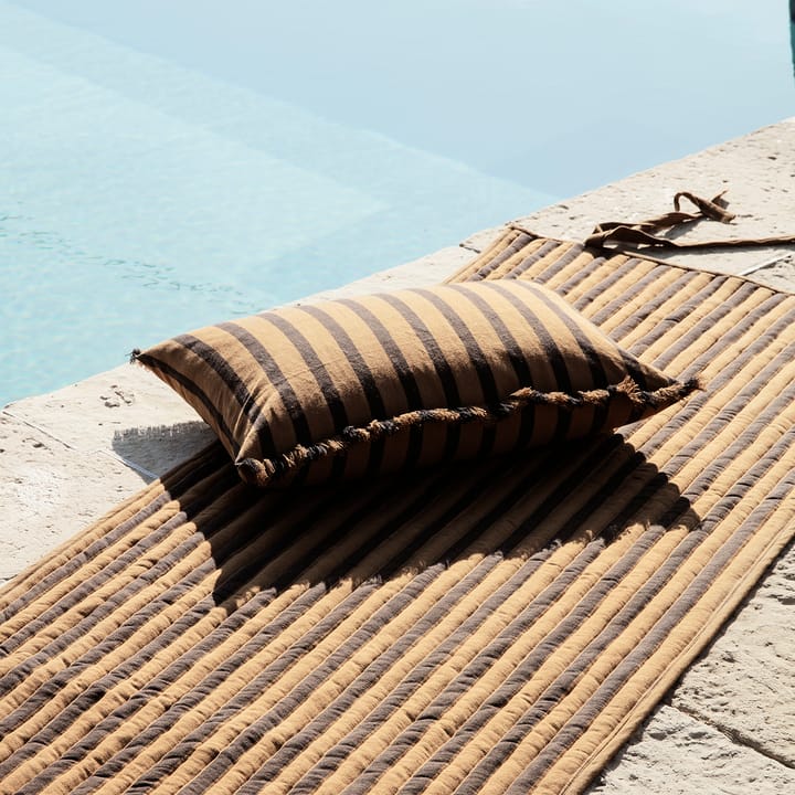 True kudde 40x60 cm, Sugar-kelp black Ferm Living
