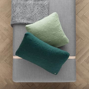 Turn Dagbädd - tyg fiord by kvadrat rust, svart stativ - Ferm Living