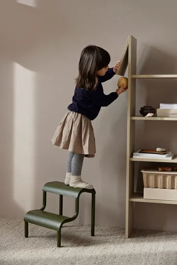 Up stegpall - Forest Green (grön) - Ferm Living
